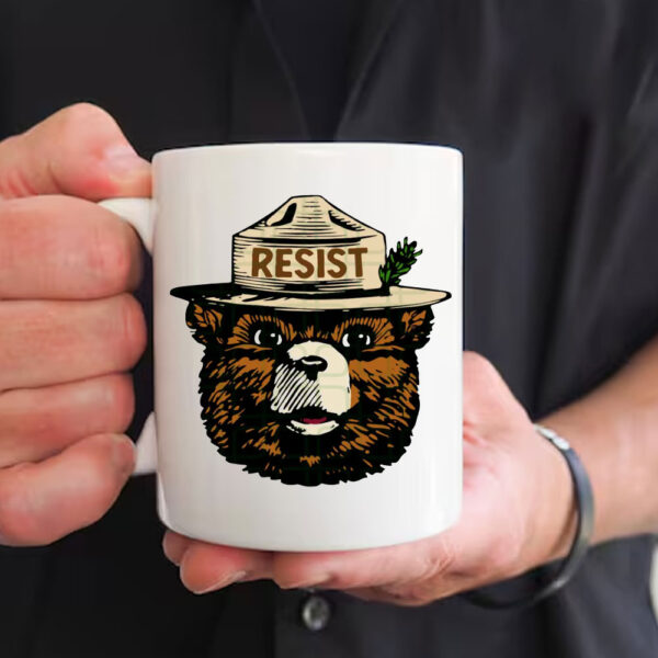 Protect Our National Parks, Smokey The Bear Resist Mug